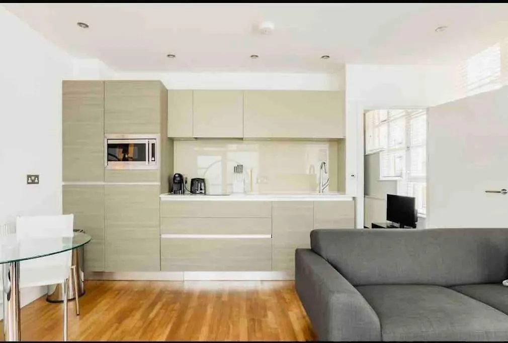 Canary Wharf Luxury Apartment London United Kingdom