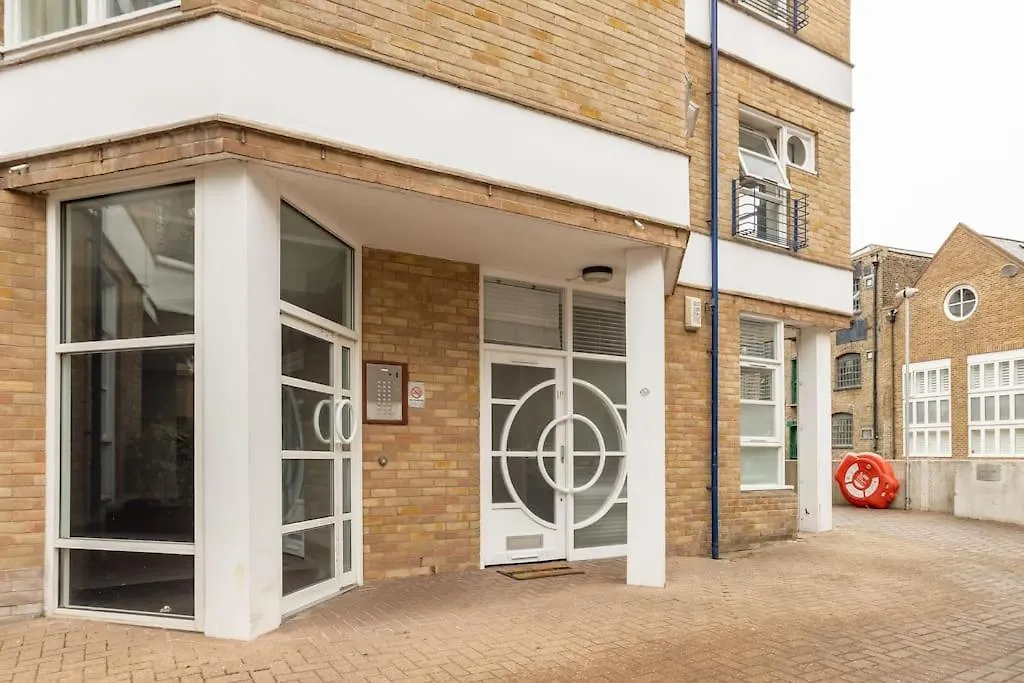 Canary Wharf Luxury Apartment London United Kingdom